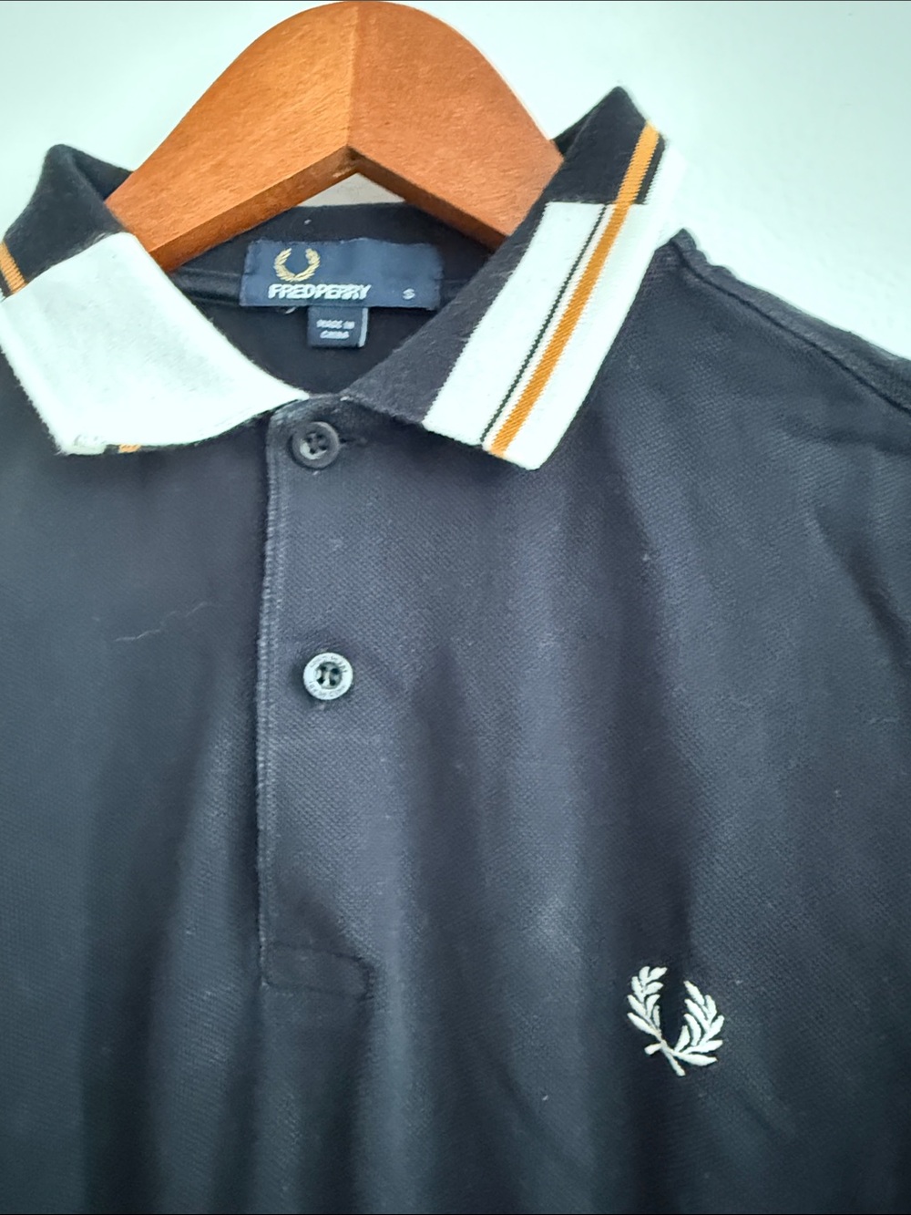 Fred Perry Men's Black Polo with Contrast Trim - Picture 3 of 5